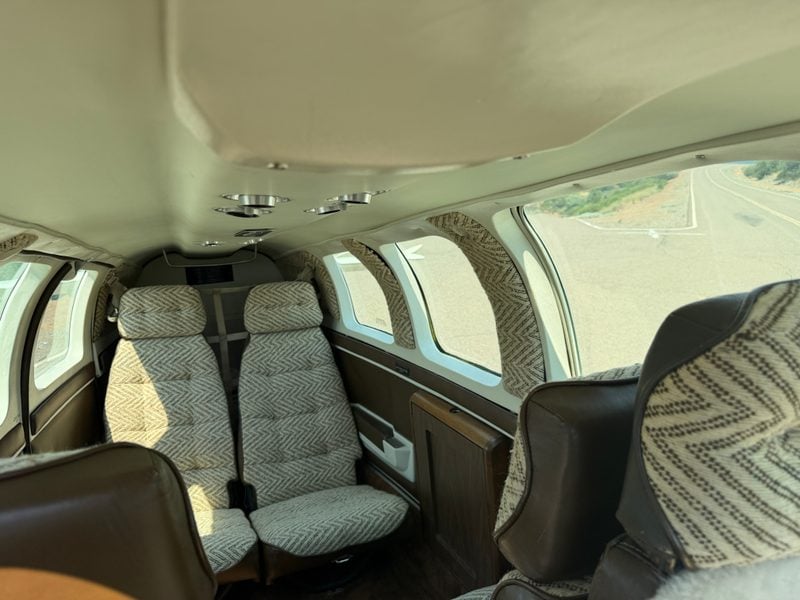 1981 BEECHCRAFT A36TC - Image 5