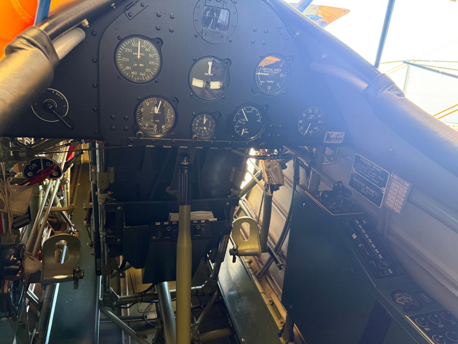 1941 BOEING Boeing Stearman and Classic Tug - Image 7