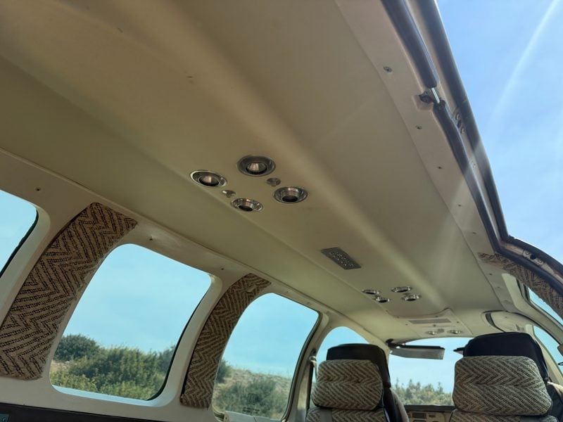 1981 BEECHCRAFT A36TC - Image 9