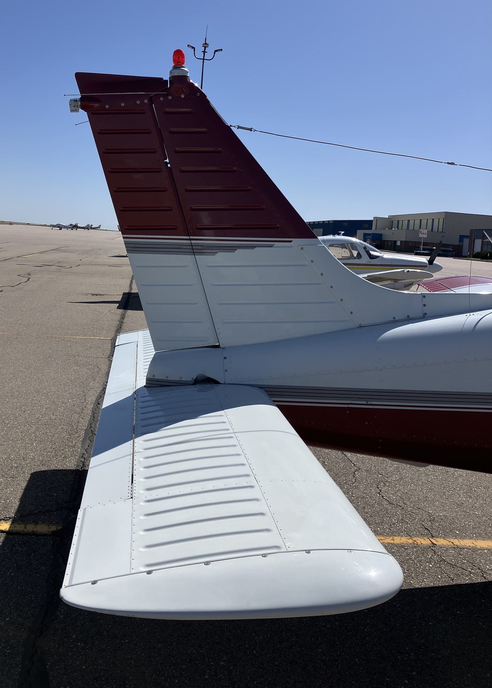 1978 PIPER 1978 Piper PA28-201T Turbo Arrow III - Image 3