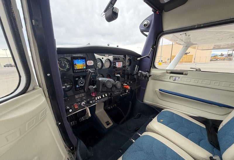 1979 CESSNA 1979 Cessna 152 Commuter with Garmin NAV - Image 5