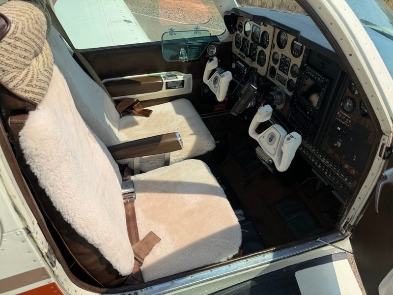 1981 BEECHCRAFT A36TC - Image 7