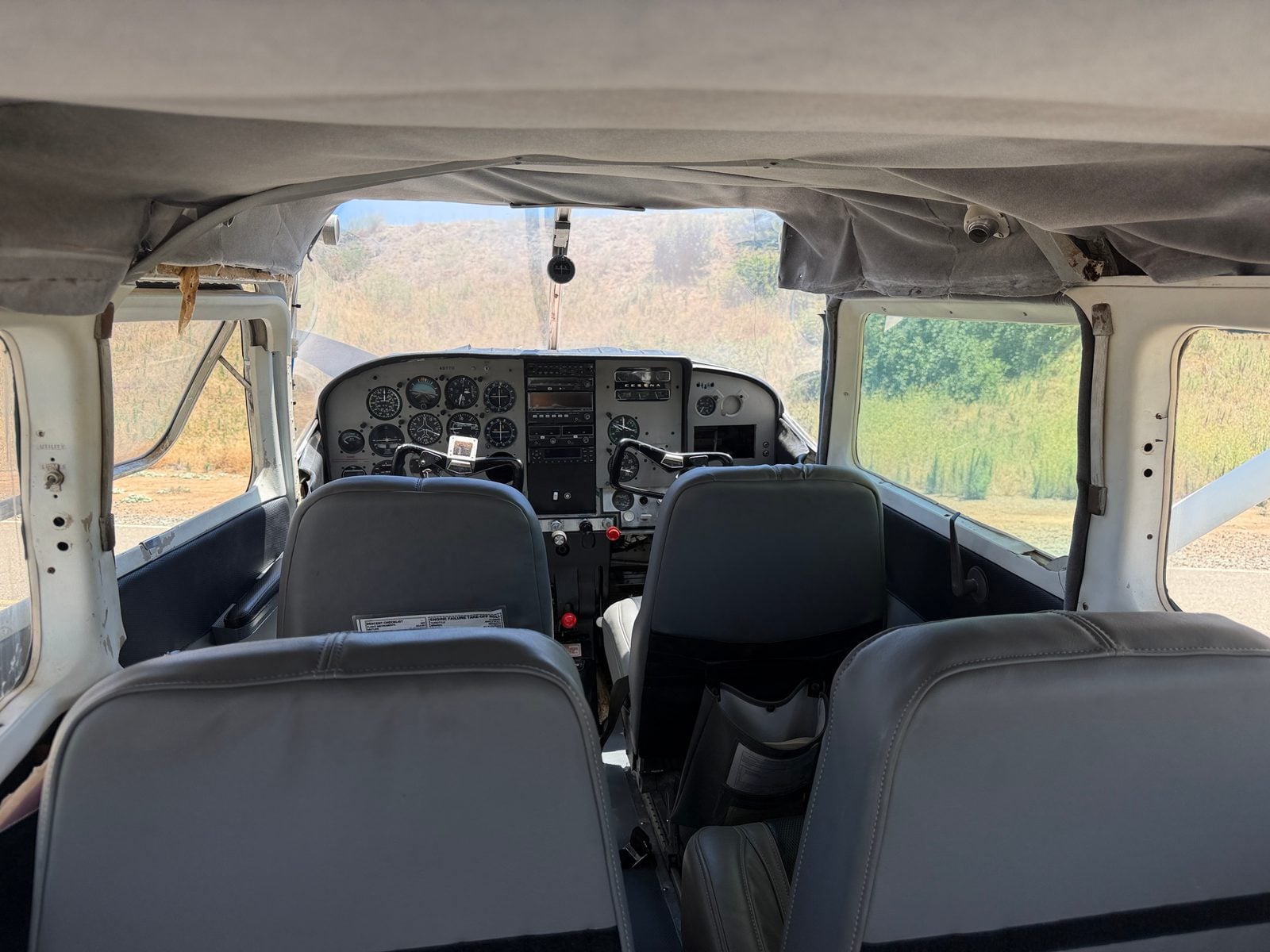 1965 CESSNA 210E Centurion - Image 4