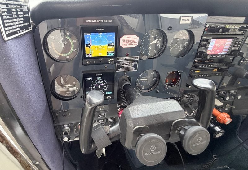 1979 CESSNA 1979 Cessna 152 Commuter with Garmin NAV - Image 7