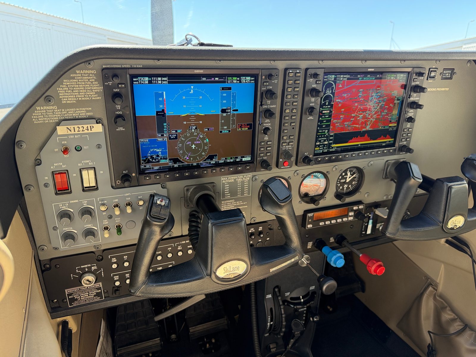 2004 CESSNA 182T - Image 9