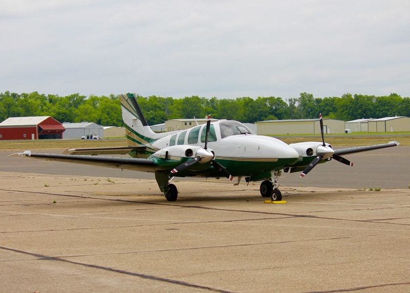 1981 BEECHCRAFT 58TC - Image 2