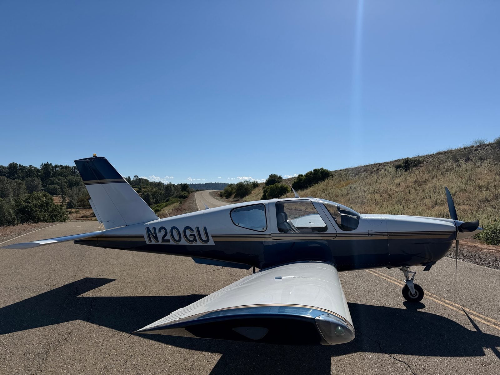 1986 SOCATA TB-20 Trinidad - Image 2